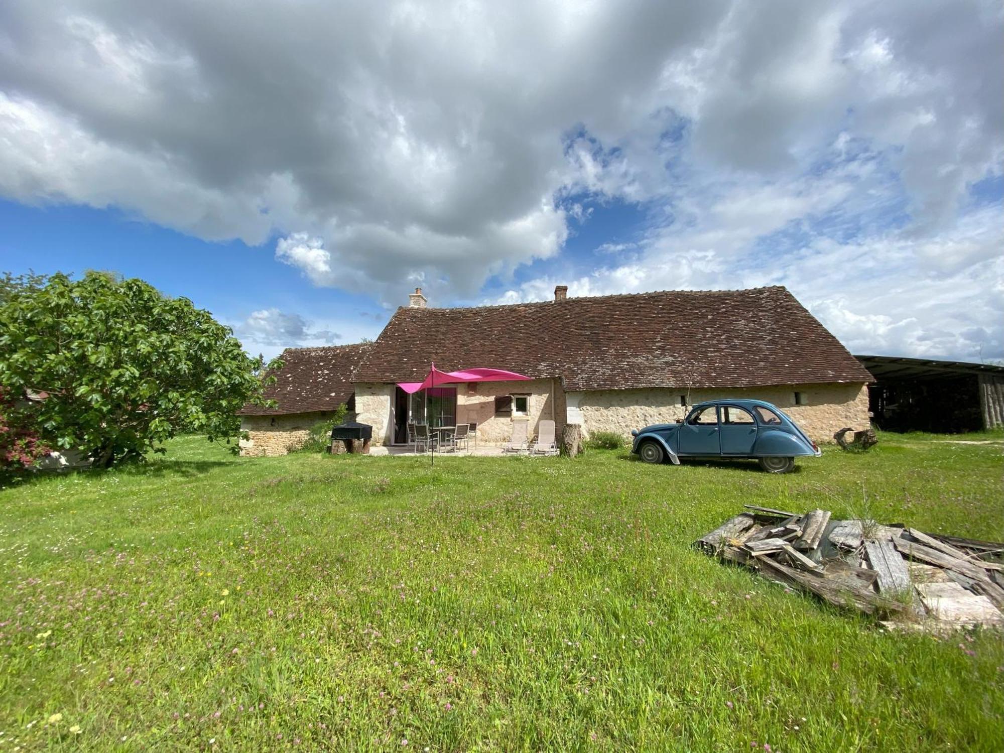 Au Chene Gauthier Vila Pouillé Exterior foto